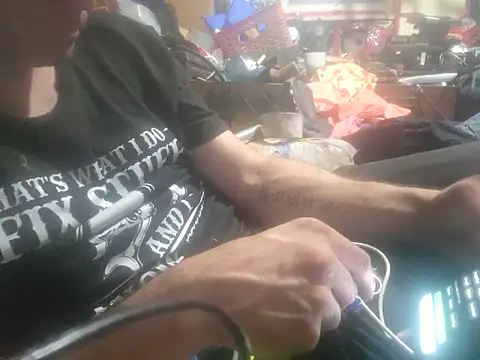 robeaulieu02 online show from 09.20.25