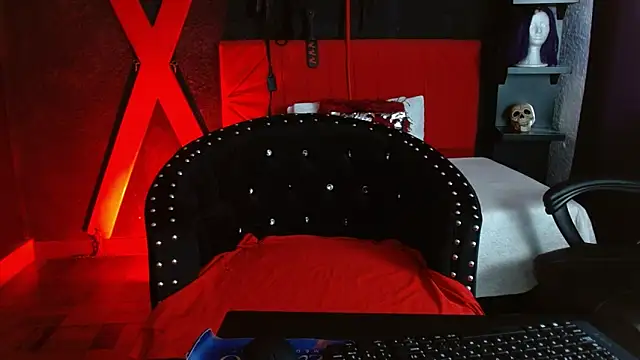 Naty slavedoll online show from 01.10.25