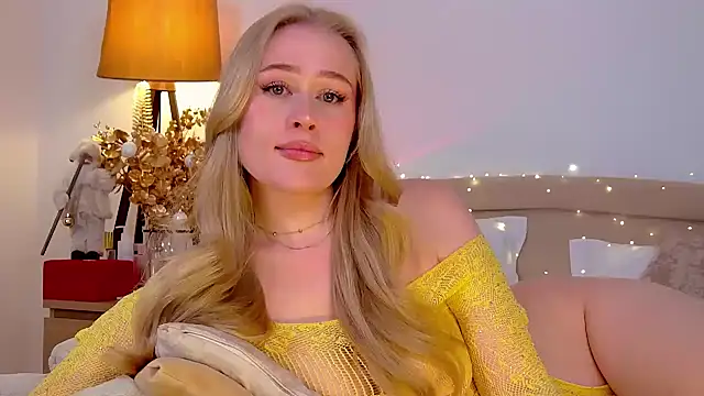 JuliaJaee online show from 01.13.25