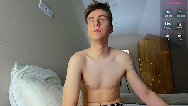 TaisonBrownX online show from 12.15.24