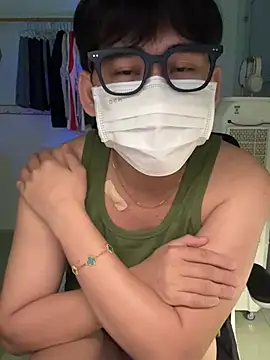 MinhTuanLive online show from 03.22.25