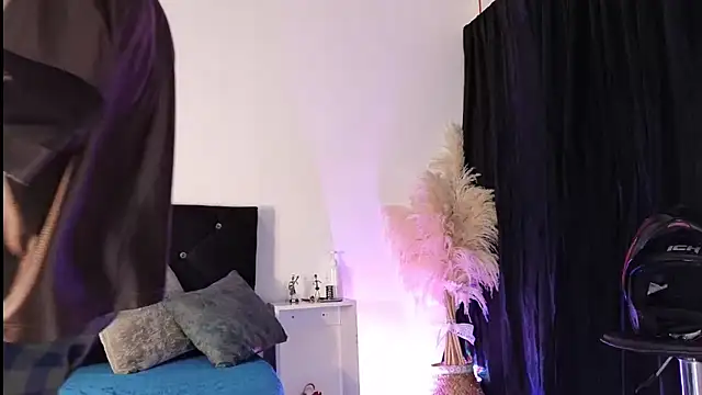 Snapshot of john_cartter1 chatting on 11.10.25 john cartter1 online show from 11.10.25