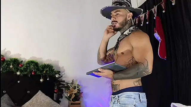 Snapshot of john_cartter1 chatting on 11.22.25 john cartter1 online show from 11.22.25