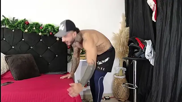 Snapshot of john_cartter1 chatting on 11.28.25 john cartter1 online show from 11.28.25