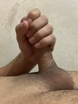 rodrig3105 online show from 02.22.25