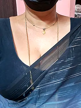 ananya956 online show from 11.28.25