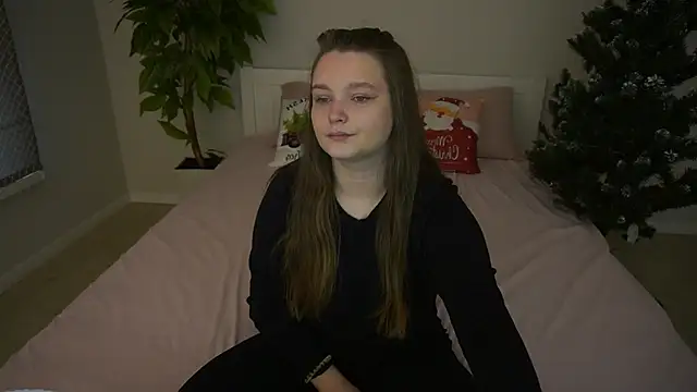 MagicPeachh  online show from 01.13.26