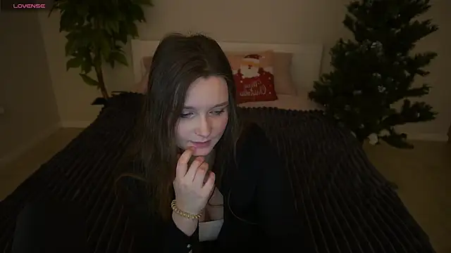 MagicPeachh  online show from 01.15.26