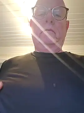 andrejoyfull64 online show from 02.18.26