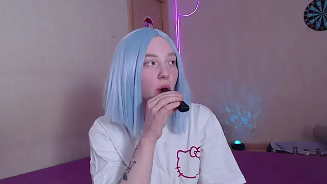 Snapshot of Lexy_Lovy chatting on 02.18.26 Lexy Lovy online show from 02.18.26