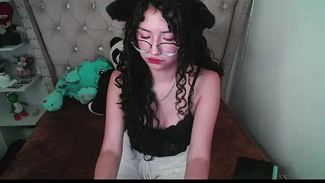 CherieCurl online show from 11.22.25