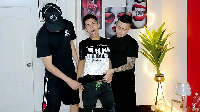 oversizedxguys online show from 04.14.26