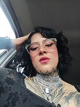 taaylor33 online show from 02.21.26