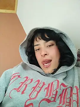 taaylor33 online show from 04.03.26