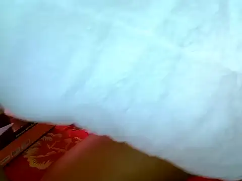 Hot-zeenah online show from 12.04.24