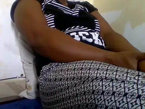 Hot-zeenah online show from 10.01.25