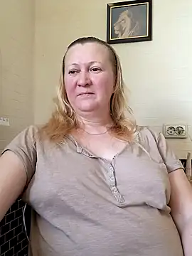 blondyaguar online show from 09.12.25