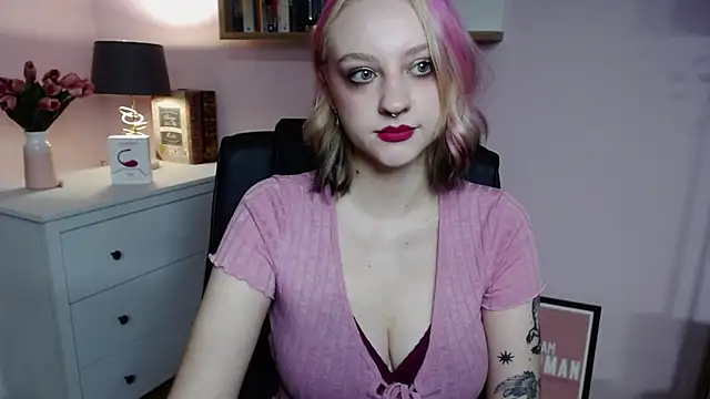 MadelineLust online show from 12.14.24