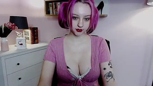 MadelineLust online show from 01.25.25