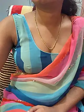 Spicy sari girl online show from 01.04.25