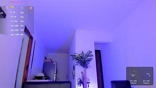 Snapshot of Pretty_Mariangel chatting on 01.27.25 Pretty Mariangel online show from 01.27.25