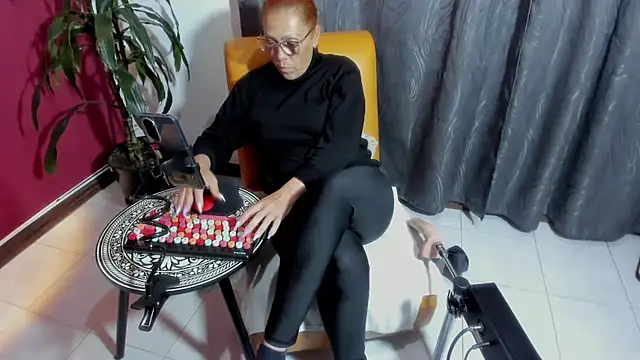 BrendaSex Hot online show from 10.18.25