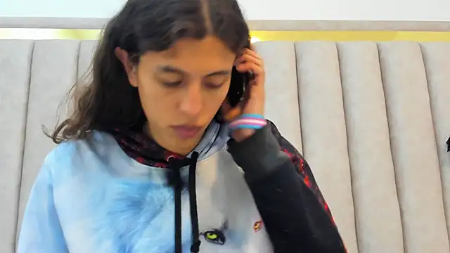 FreyaMoller online show from 02.13.25