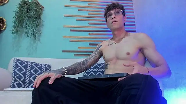 french sexx online show from 11.25.25