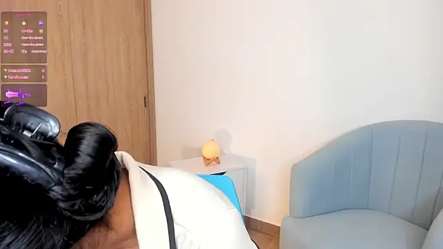 Kimm khalifa online show from 03.17.25