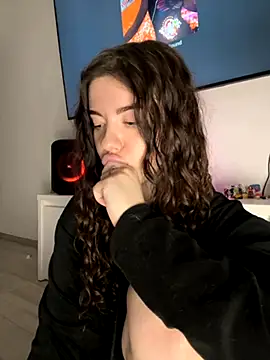 Kimi Ass online show from 10.23.25