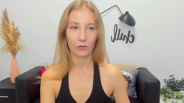 LolaWilsons online show from 09.16.25