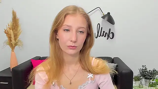 LolaWilsons online show from 12.22.25