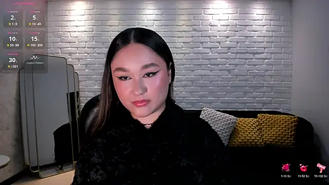 SamanthaConnor  online show from 12.22.24