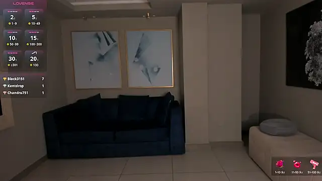 SamanthaConnor  online show from 02.27.25