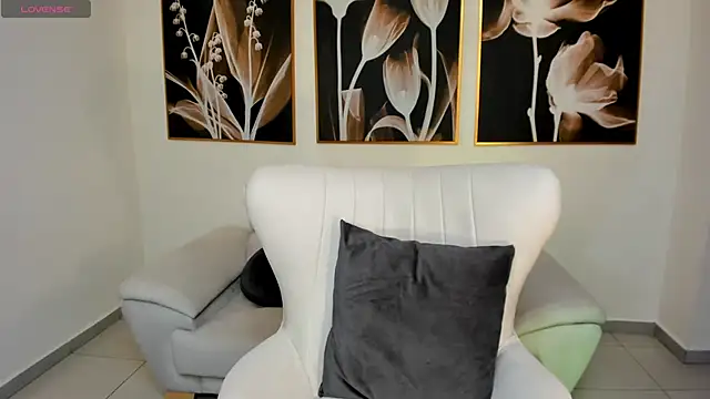 SamanthaConnor  online show from 03.11.25