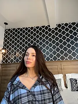 Amber Rush  online show from 03.20.25