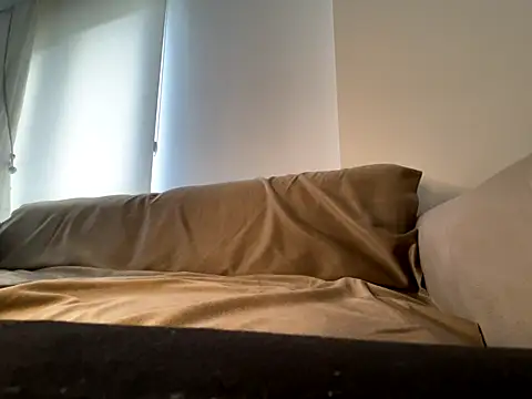 Snapshot of khaaleesiii chatting on 09.15.25 khaaleesiii online show from 09.15.25