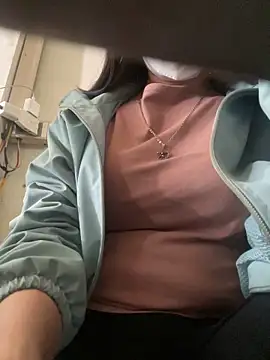 Tuongvy05 online show from 12.25.24