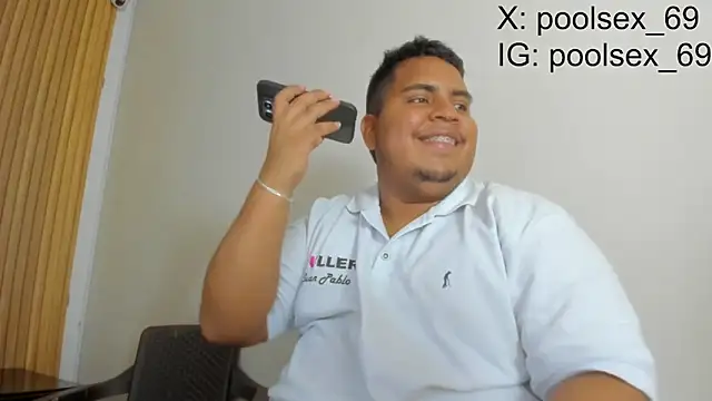 Snapshot of Poolsex_69 chatting on 09.19.25 Poolsex 69 online show from 09.19.25