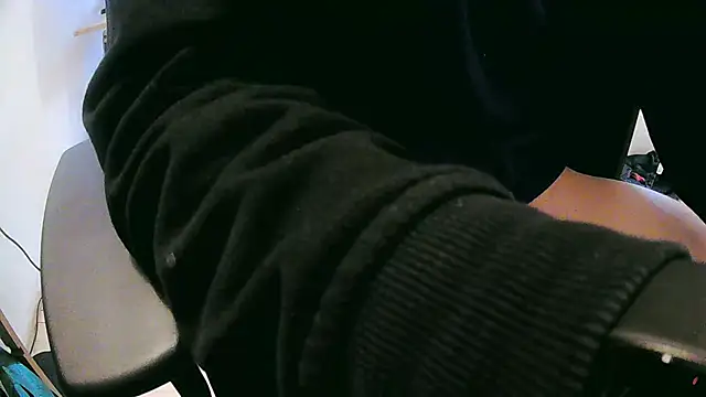 skinnyandthick online show from 03.05.25