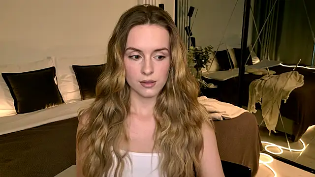 RozzitaBedberry online show from 05.10.26