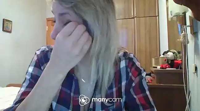 Snapshot of IrinaB1 chatting on 02.01.25 IrinaB1 online show from 02.01.25