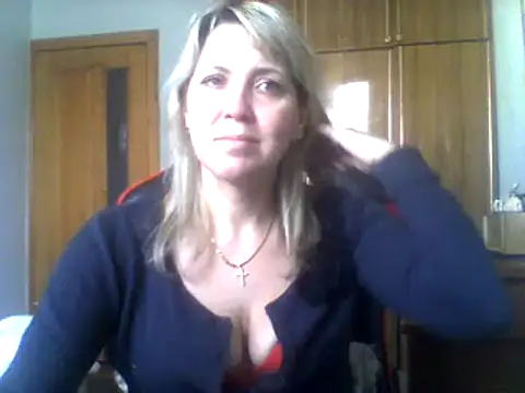 Snapshot of IrinaB1 chatting on 02.10.25 IrinaB1 online show from 02.10.25