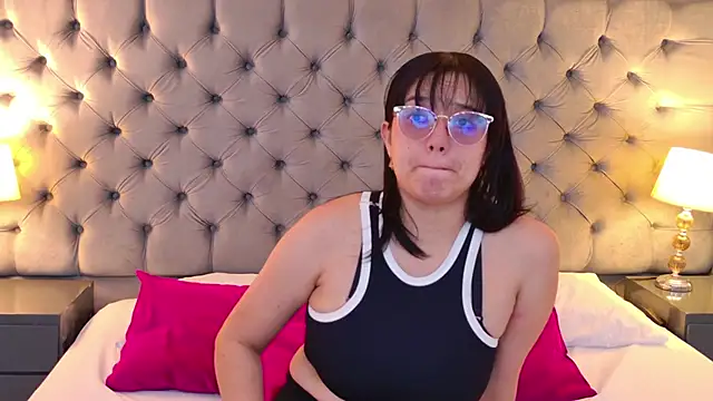 SamantaG online show from 03.17.26