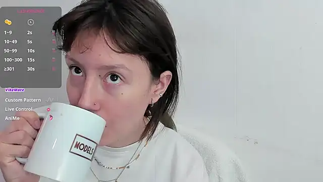 lizzy davis 1 online show from 01.20.25