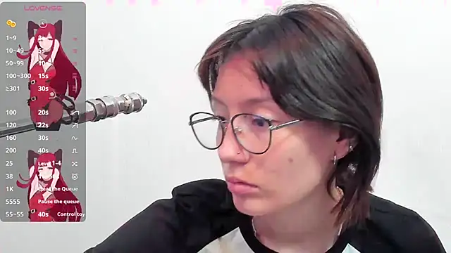 lizzy davis 1 online show from 02.08.25