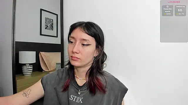 lizzy davis 1 online show from 11.22.25