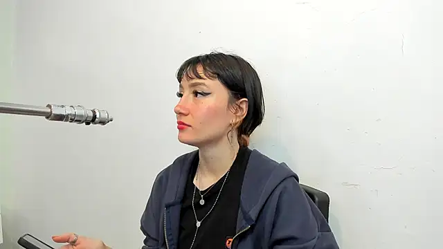 lizzy davis 1 online show from 04.06.26