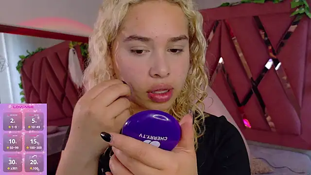 Haelycute online show from 11.10.25