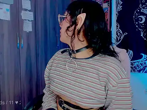 melissahowl online show from 10.28.25